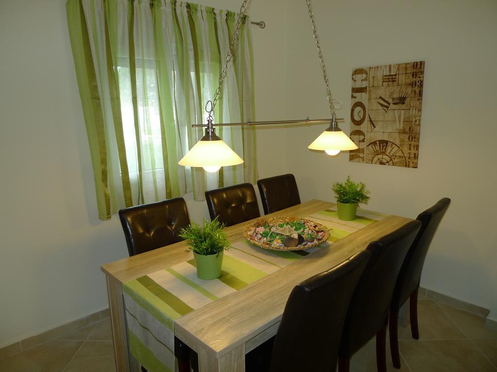 Excellent Villa Vourvourou
