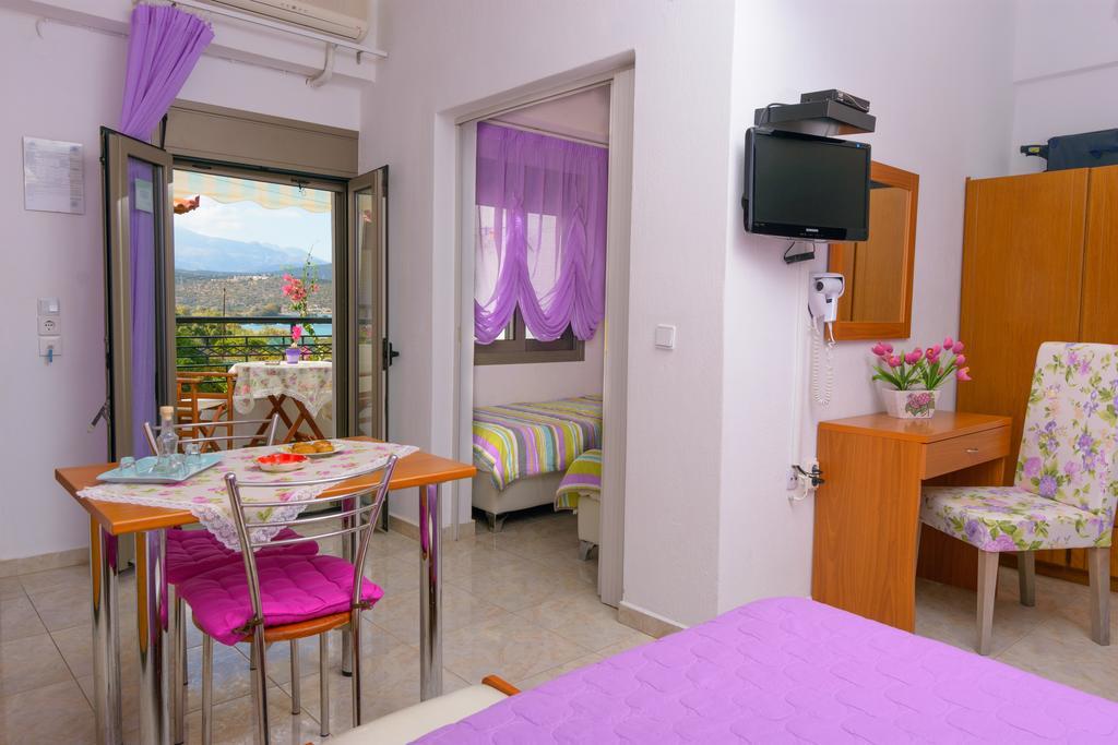 Minoas Apartment