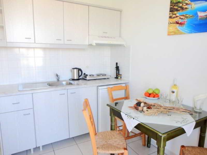 Belvedere Village Aparthotel 3*