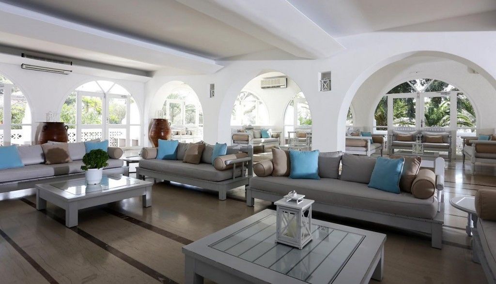 Aphrodite & Hotel 4*