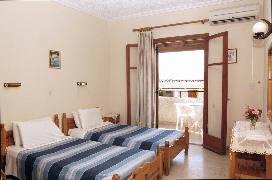 Leftis Romantica Aparthotel 2*