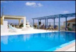 Aparthotel Anneta 2*