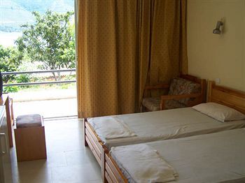 Plataria Hotel Sivota (Epirus)
