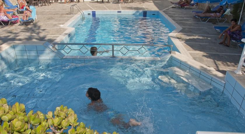 Aparthotel Belvedere Village 3*