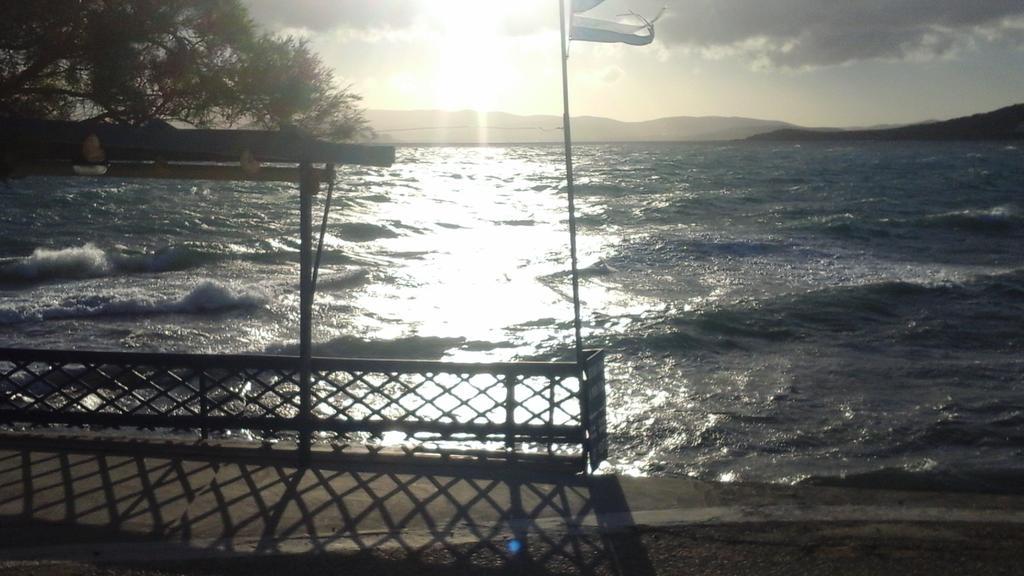 O Fotis * Agios Prokopios (Naxos)