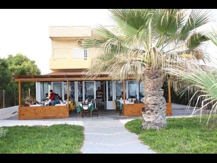 Enorme Armonia Beach (Adults Only) 4*