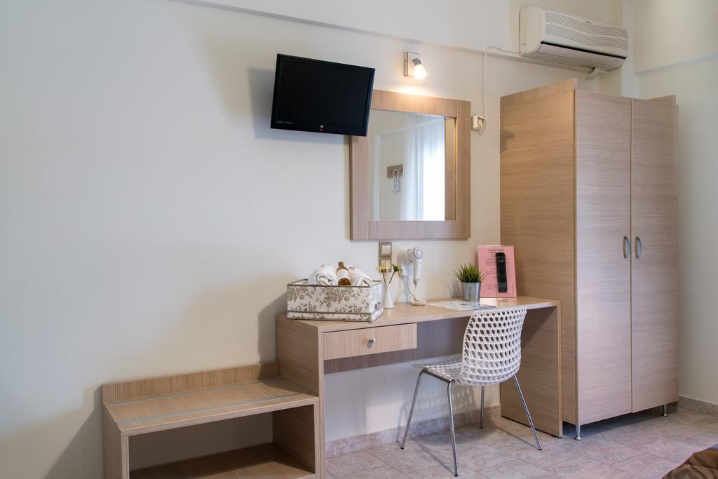 Studio Nikos *