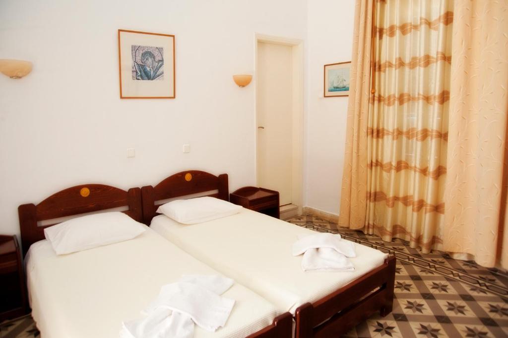 Avra Hotel 2*