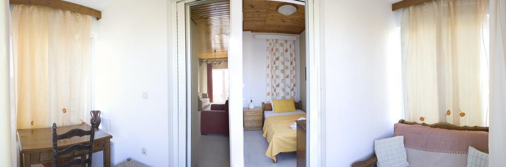 Zoi Studios * Agioi Apostoli (Crete)