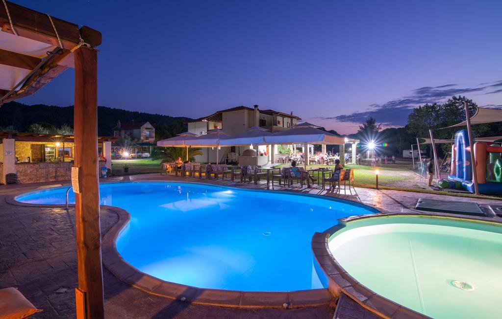 Guest house Top Studios 3*