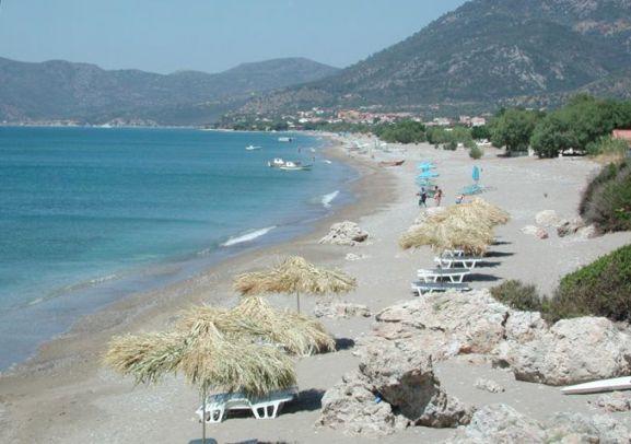 Chrisopetro Bed & Breakfast Marathokampos