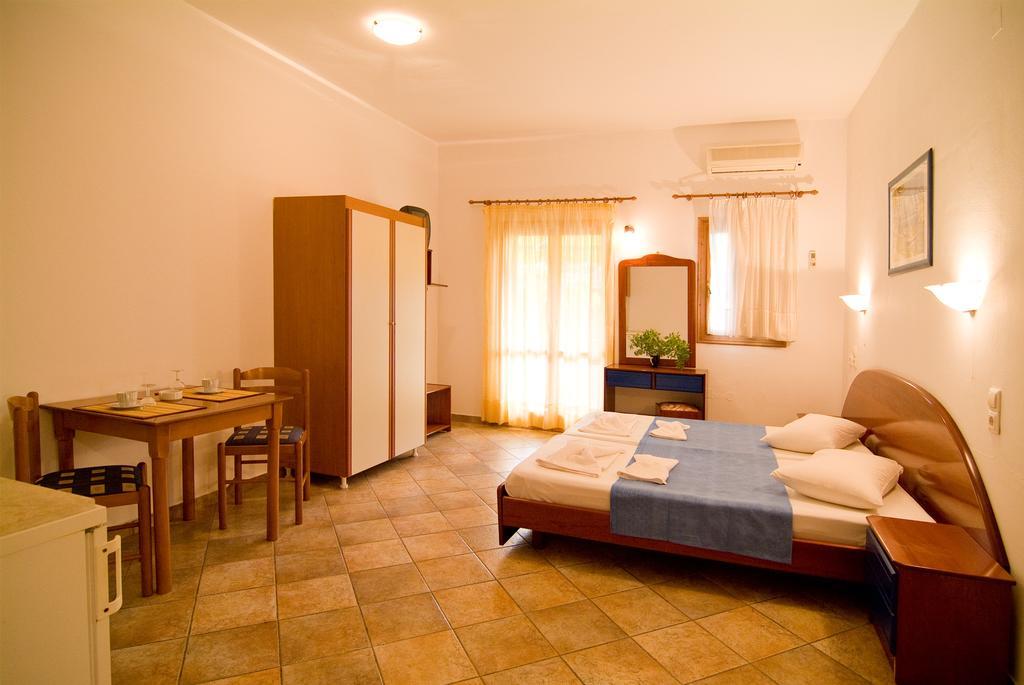 Aparthotel Angelika Parga
