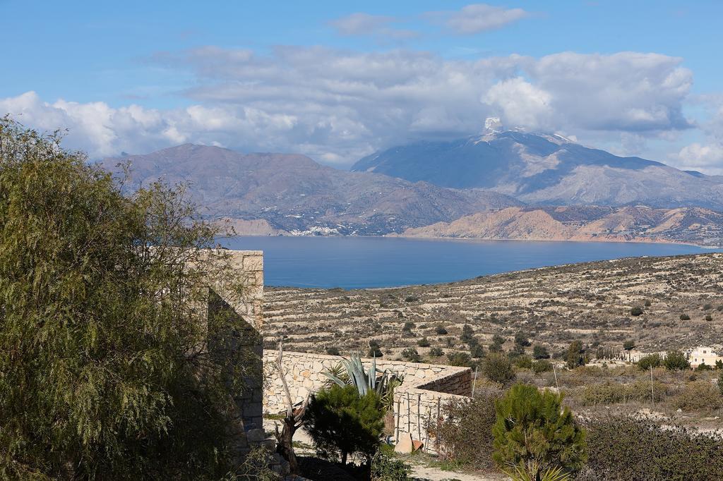 Orelia Cretan Villas Kamilari
