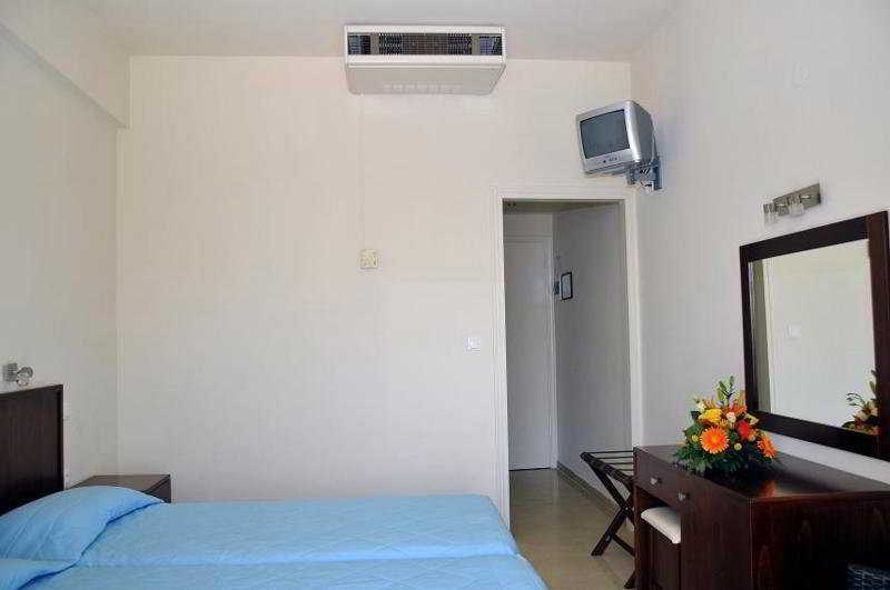 Dassia Beach Hotel