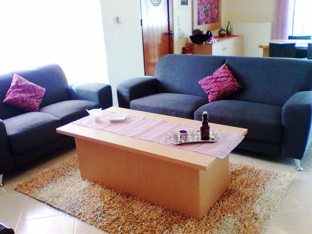 Helidonia Villas *