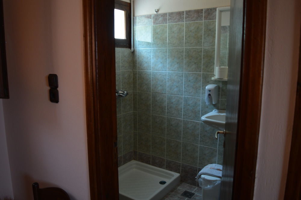 Romantzo Guest house 3*