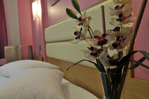 Epavlis Hotel