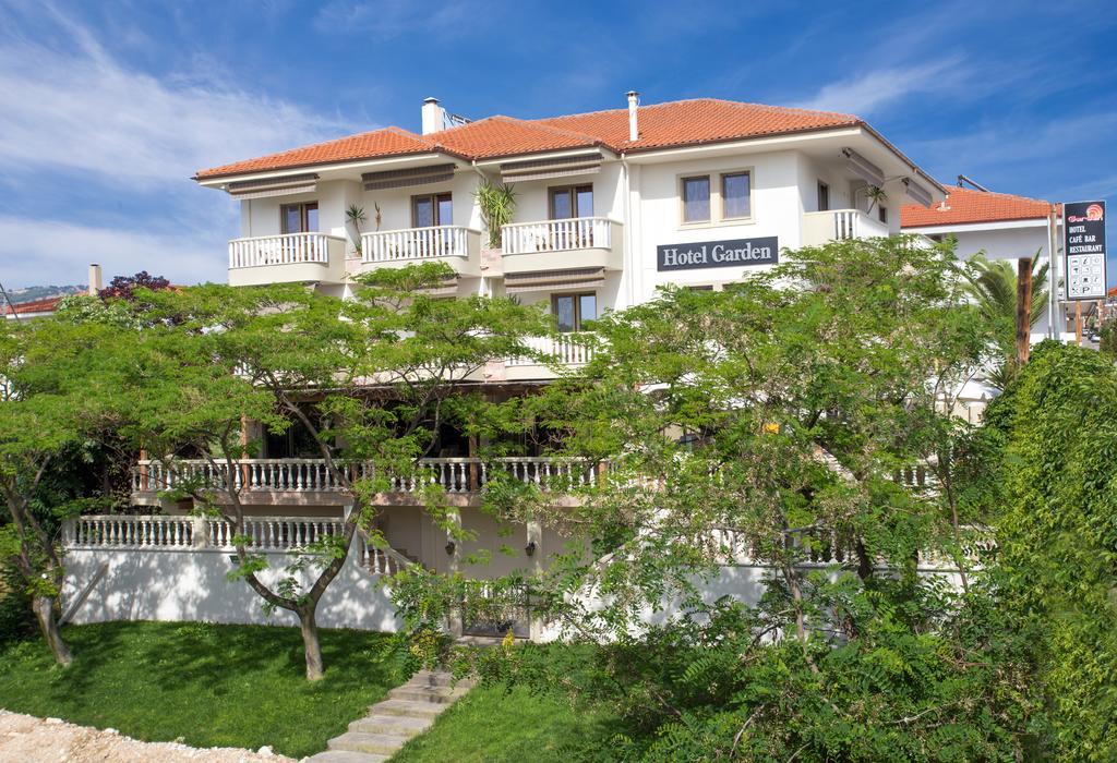 Garden Aparthotel