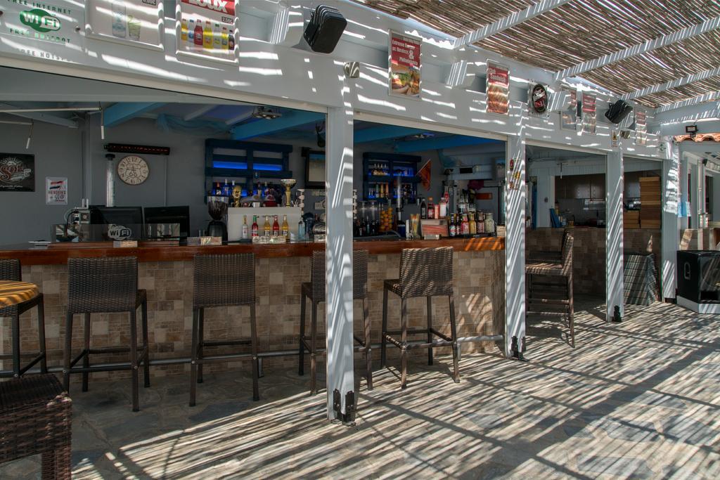 Studio Nikos Aparthotel