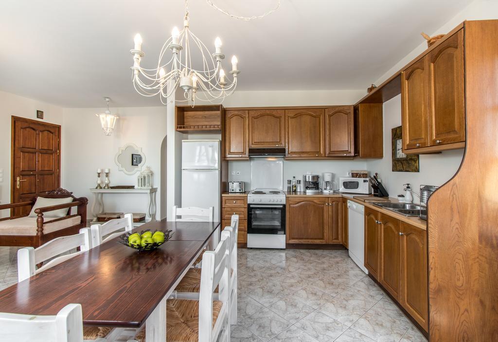 Villa Iliana By The Beach Naxos City