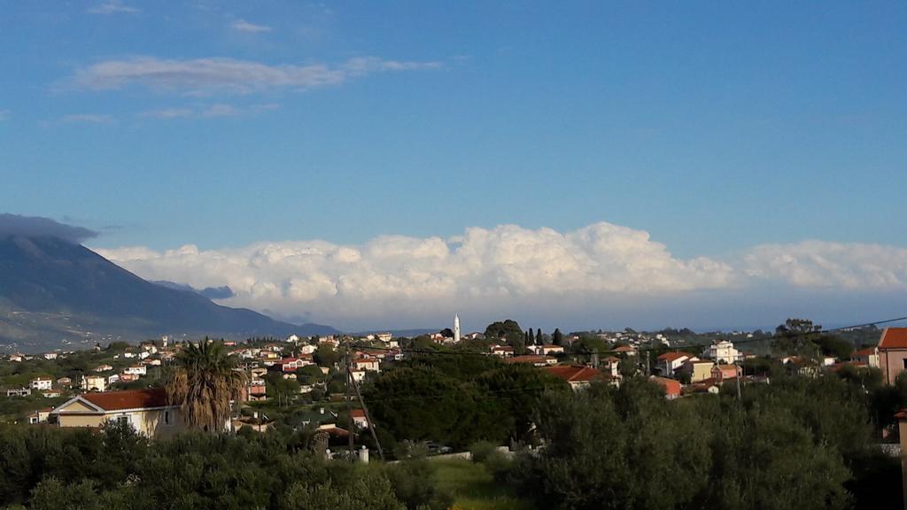 Moschona