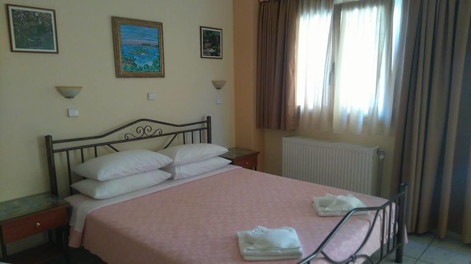Ira Studios - * Parga