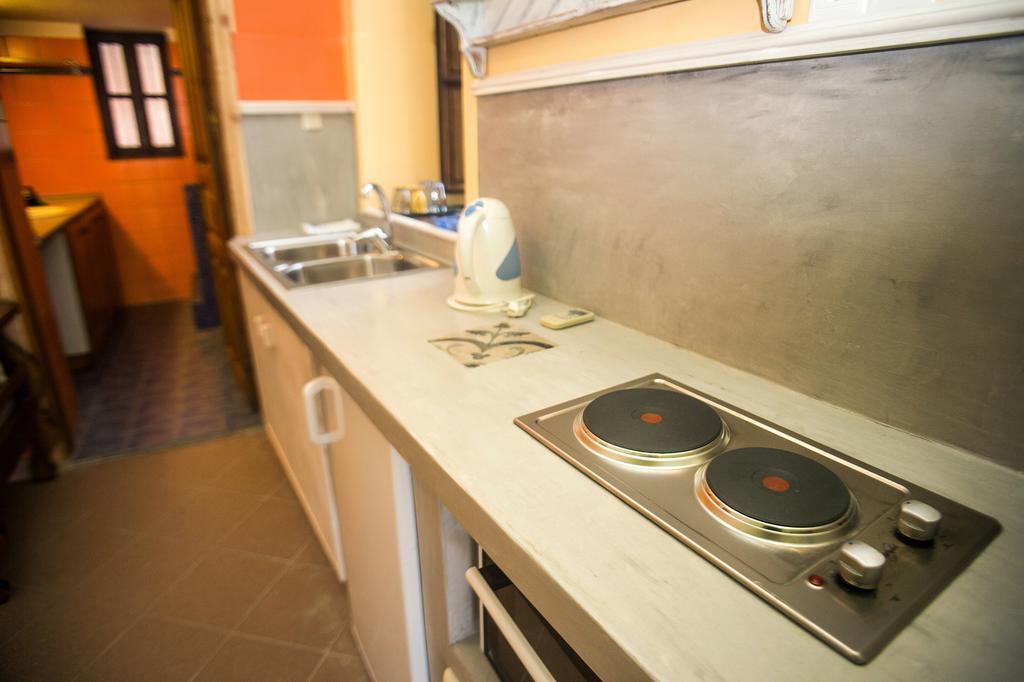 Guest house Karnayo Megisti