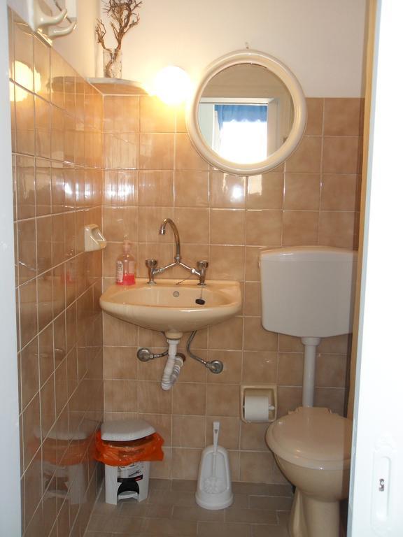 Apartment Fotini Emborios