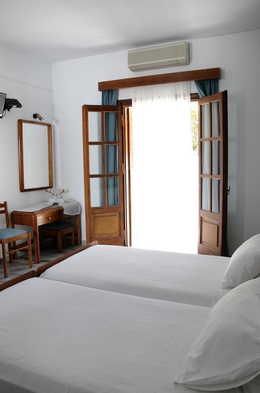 Hermes Aparthotel