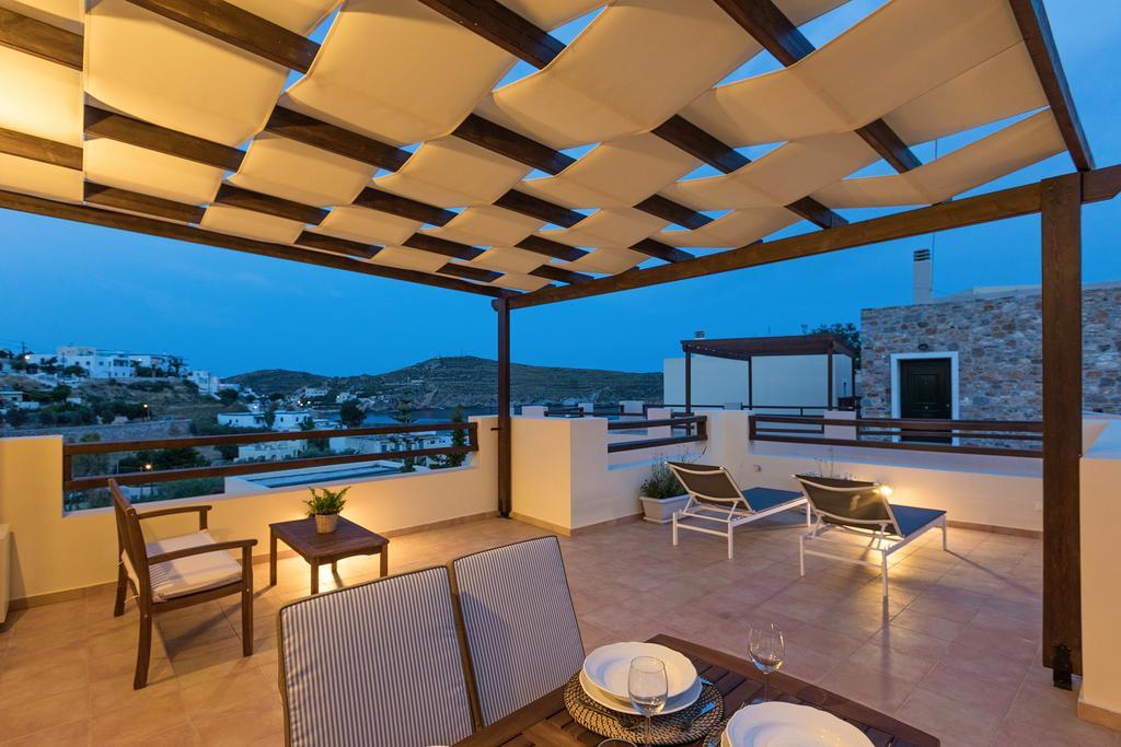 Syra * Vari (Syros)