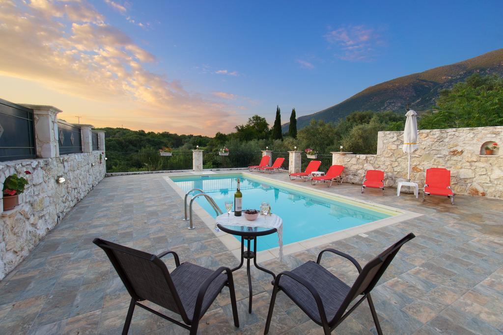Stunning Tranquil Villa With Private Pool Villa
