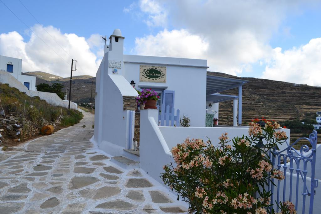 Ioanna Tinos Kionia