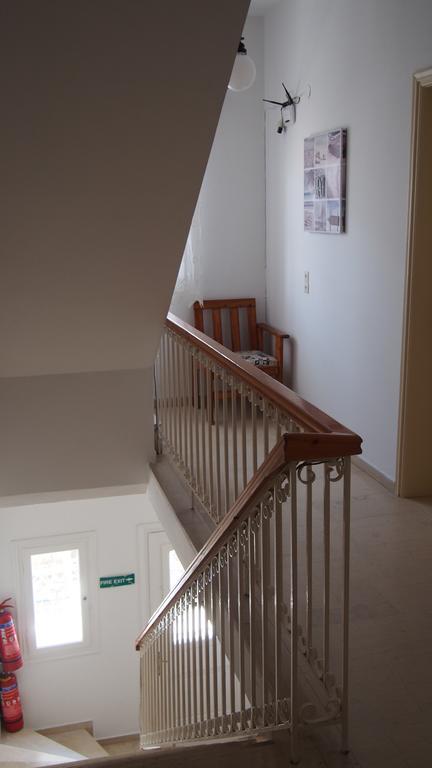 Iris Apartment