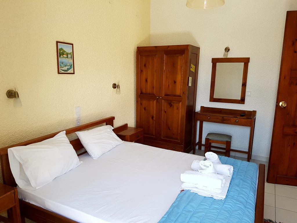 Little Bay Apartment Stavros (Crete)