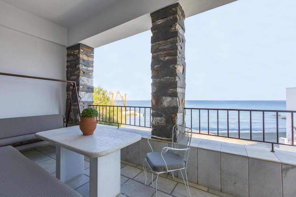 Holiday home Moutsouna Beach