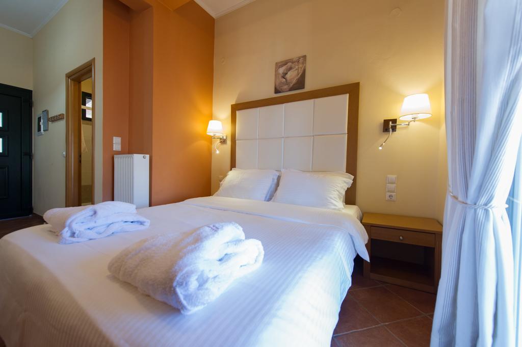 Petros Penthouse * Parga