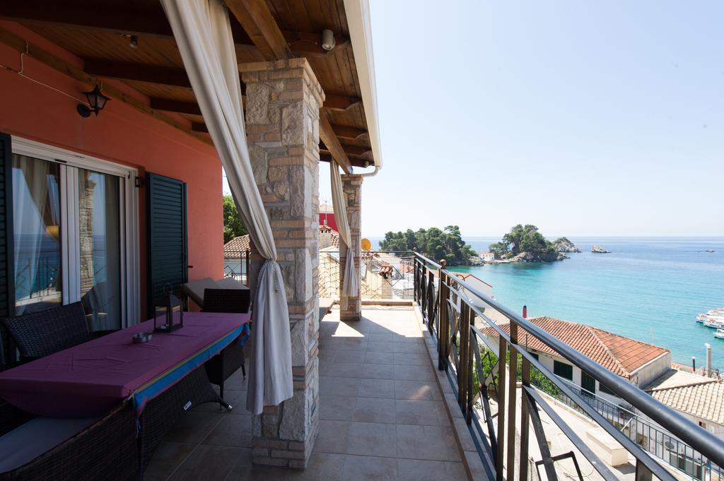 Petros Penthouse * Parga