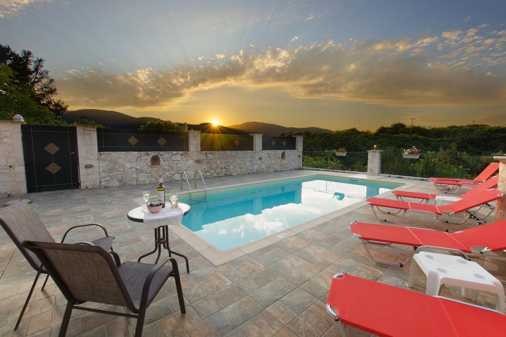Stunning Tranquil Villa With Private Pool Villa