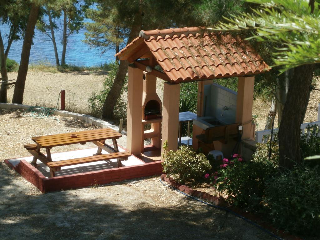 Kefallonia Bay * Spartia (Kefalonia)