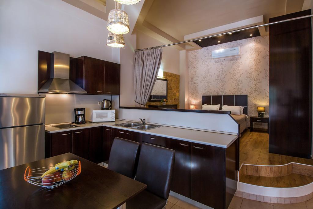 Bay View Apartment *