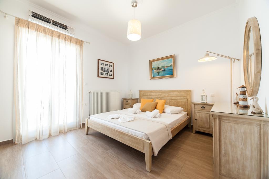Panos Apartment Naousa * Naousa (Paros)