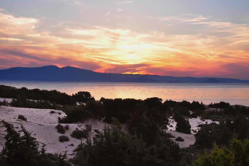 Alyko Aliko Beach