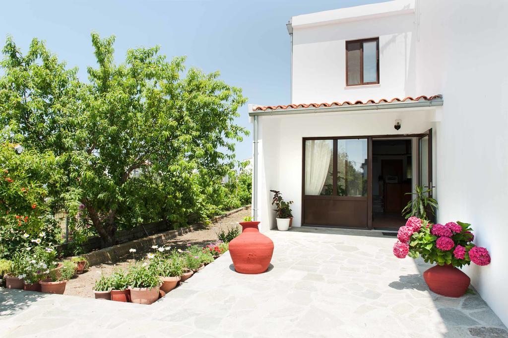 Aparthotel Saonisos 2*