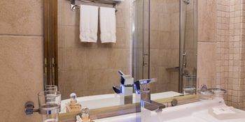 Hotel Achtis Boutique 4*