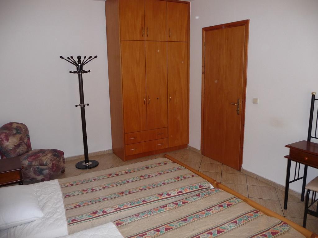 Katerina & Efi Apartment
