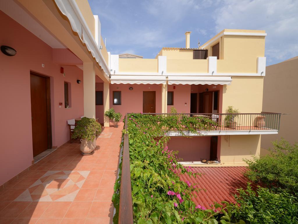 Apartment Konstantza Studios And Ermoupoli