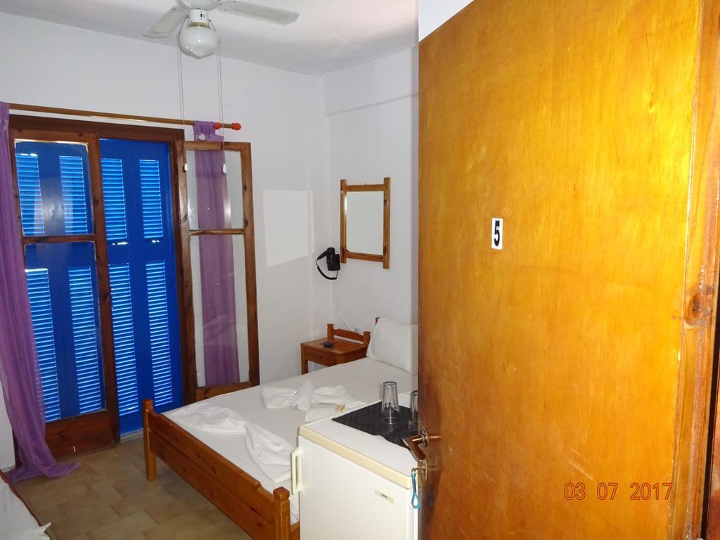 Scirocco Guest house *