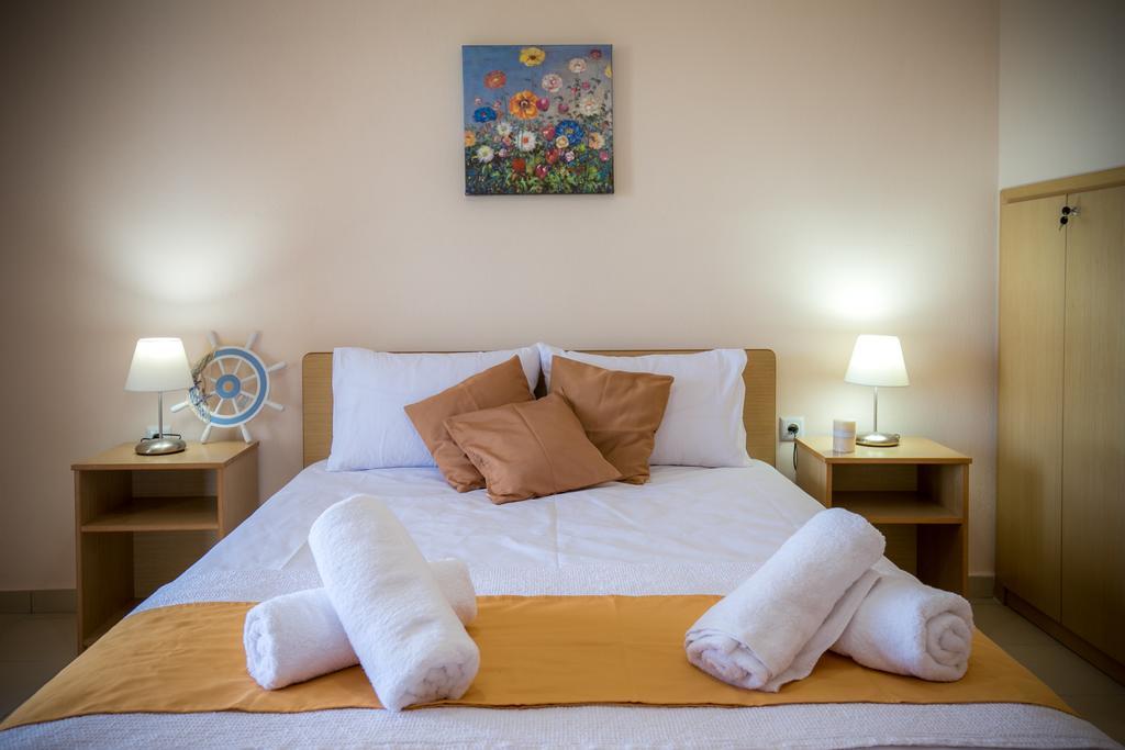 Aphrodite Holiday home *