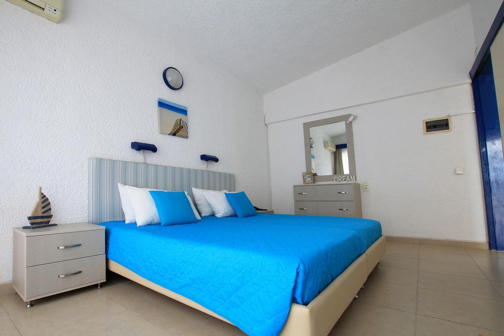 Christiana Aparthotel Gennadi