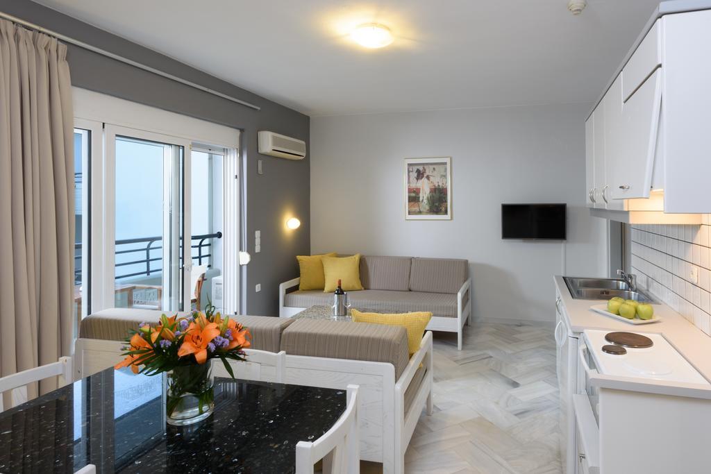 Aparthotel Alantha 2*